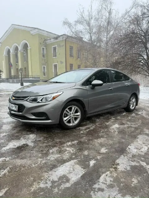 Продам chevrolet cruze 2017 года объем двигателя 1,4 турбо, едет бодро. Пробег реальный, 135.000. Ко... - фотография