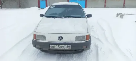 Продам volkswagen пассат б3 1990 в хорошем состоянии двигатель, кпп ходовка в идеале остальные вопро... - фотография