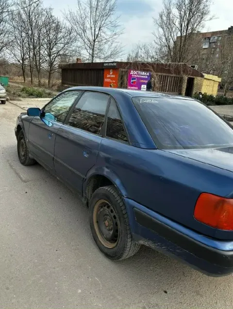 Продам немецкий надёжный лайнер audi 100c4 1992год мотор 2.0 бензин стоит карбюратор солекс в семье... - фотография
