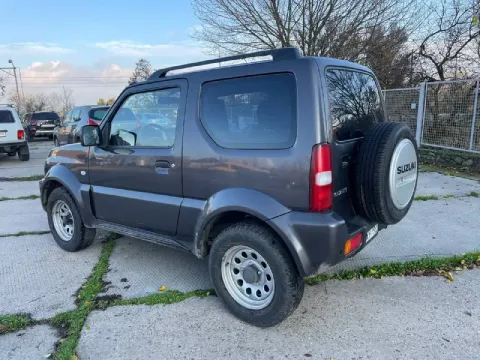 Продам suzuki jimny 2016,1.3,автомат, полный привод, родной пробег 68 т. км, машина местная, покупал... - фотография