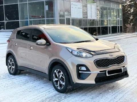 Kia sportage
Рестайлинг!
2019Г бензин 2.0 автомат
Автомобиль весь в заводском окрасе!
Один собственн... - фотография