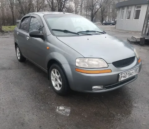Продаю chevrolet aveo
2005 Г. В. Пробег 220т. Км.
Установлен газ!(вписан)
Фаркоп (вписан)
Машина не ... - фотография