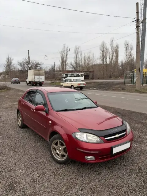 Продам chevrolet lacetti 1.6 механика
Автомобиль корейской сборки, без дтп, все стекла родные, автот... - фотография