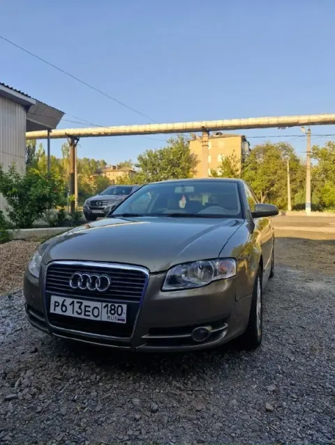 Продам audi а4 б7 2.0 2005 года. ( модельный год 2006 ) пробег оригинальный: 170.000 зеленая автотек... - фотография