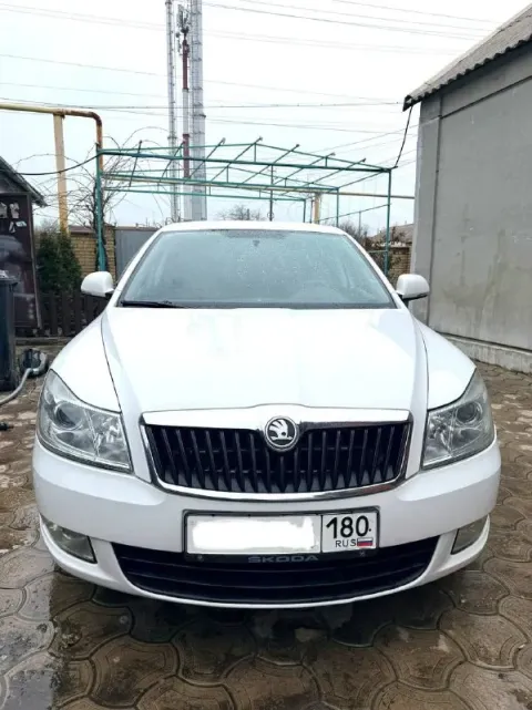Продам skoda octavia а5 2011 год, рейстайлинг. автомобиль в хорошем состоянии. - 1.6 mpi - пробег 30... - фотография