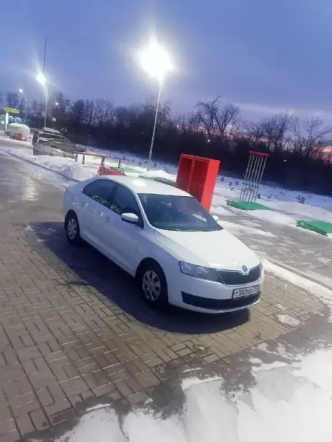 Продам skoda rapid 1.6, 90
Подогрев лобового, переднее стеклоподъёмники
205.000 Немотанный, не такси... - фотография