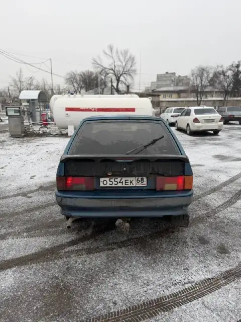 Продам срочно ваз 2114 2005 года выпуска. Автомобиль в хорошем состоянии. Двигатель работает без нар... - фотография