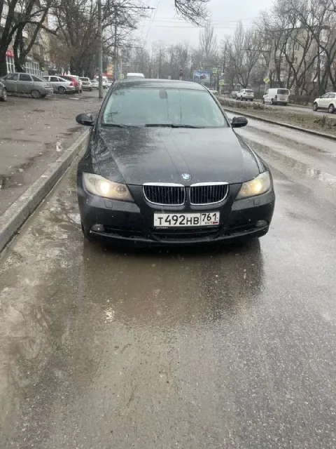 Продам бмв е90, 2007 г, 2.5 л, на полном ходу, по вложениям нужно заниматься ходовой цена 580 тр 899... - фотография