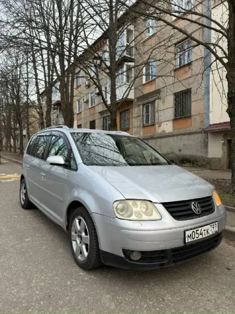 Продам обмен volkswagen touran 2004 год 7 местный 2 литра турбо на автомате подогрева зеркал подогре... - фотография