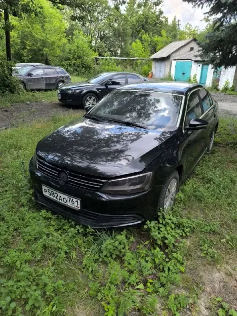 Продам свой автомобиль🚀 jetta 2011г 1,4tsi. механика 6-ти ступка, коробка передач новая, есть гарант... - фотография