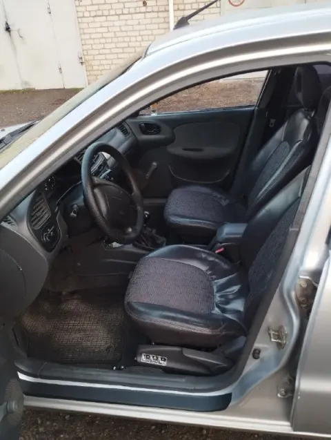 Продам daewoo ланос 2007г. 1.5 механика. Пробег 208000км. Газ- бензин, сигнализация,2 комплекта колё... - фотография