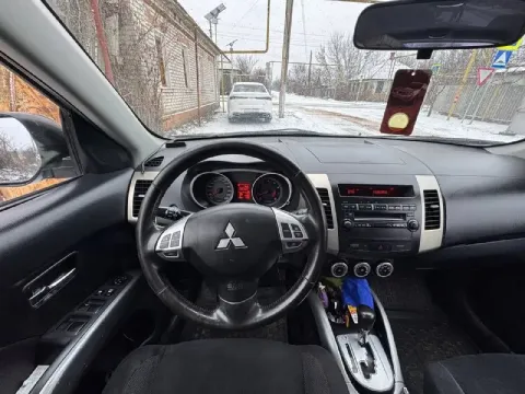 Mitsubishi outlander xl, японец
Год выпуска: 2008 год
Пробег: 243 000
Объём двигателя: 2,4 л.
Топлив... - фотография
