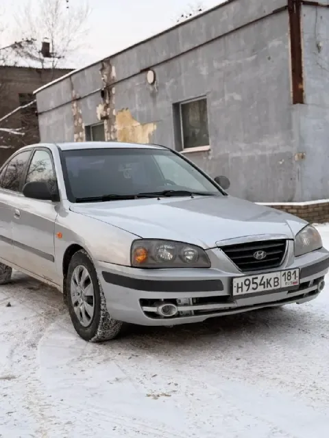 Продам hyundai elantra 2010 год цена 425.000 т. р. +торг у капота постоянный рф учет, переоформление... - фотография
