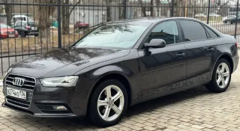 Продам автомобиль audi a4 рестайлинг в кузове b8 1.8л tfsi пробег - 105.000км родной!готов на любые... - фотография