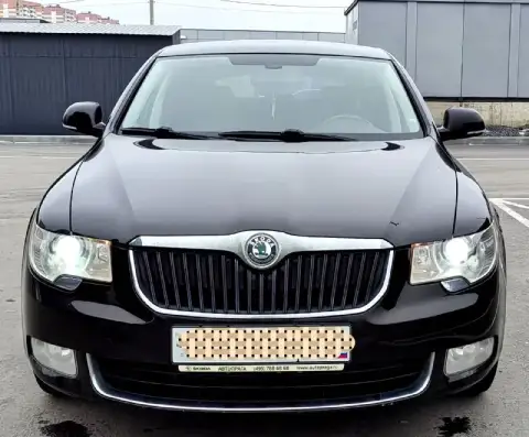 Продаю автомобиль skoda superb 2012 года.
Без дтп ✅
Два владельца ✅ птс оригинал.
Мотор 1,8 полноцен... - фотография
