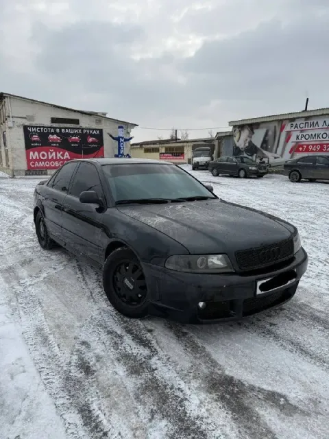 В продаже пацанский автомобиль ауди а4 двигатель 1.8 бензин в хорошем состоянии вложений не требует... - фотография