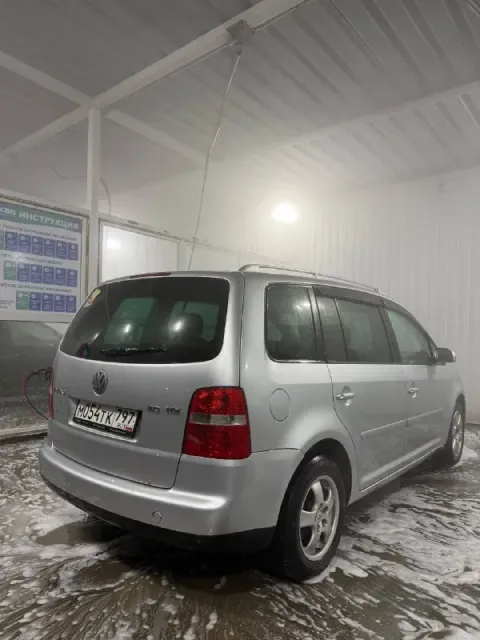 Продам обмен volkswagen touran 2004 год 7 местный 2 литра турбо на автомате подогрева зеркал подогре... - фотография