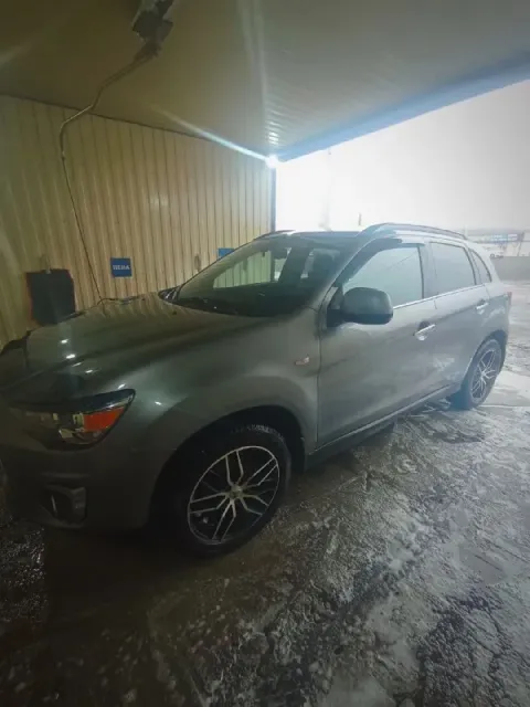 Продаю mitsubishi asx,
Двигатель: бензин, 2 л
Коробка передач: акп
Привод: полный
Пробег: 100 000
Са... - фотография