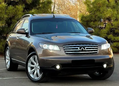 В продаже в идеальном состоянии infinity fx35, инфинити, вложений не каких не требует ! в дтп не ког... - фотография