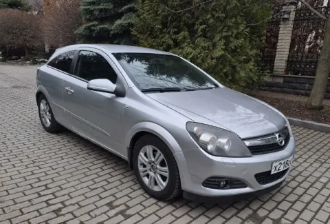 Opel astra gts - 2008 мотор 1.8 акпп - классический автомат пробег 230т. км состояние хорошее. сел и... - фотография