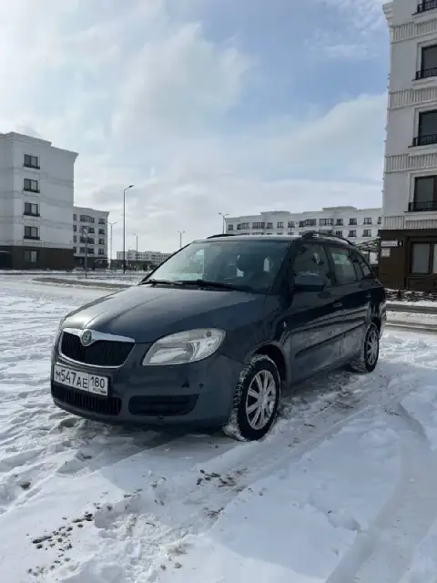 Продам skoda fabia.
2008 Год
Объем двигателя - 1,2л.
Пробег 147 тысяс (родной)
Авто полностью в заво... - фотография