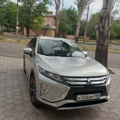 Mitsubishi eclipse cross 2019 года.
✅Японская сборка.
✅В рф одна владелица 2,5 года.
✅Полный привод.... - фотография