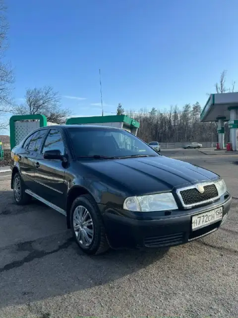 Skoda octavia tour 2008 год один владелец двигатель 1.6 bfq( 102 л. С. ) пробег 210.000 км автомобил... - фотография
