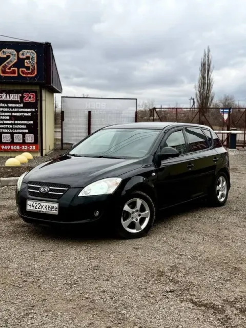 Продам kia ceed 2008г. В, пробег 189 т. Км, объем 1.6. Авто без дтп, двс, мкпп, подвеска, электрика ... - фотография