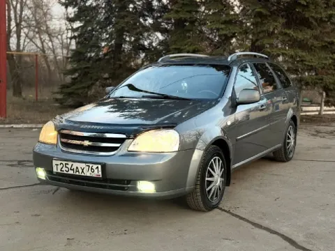 Chevrolet lacetti!
2012 Года выпуска
Газ-бензин евро4
Мотор 1.6. 109 л. С.
Механика
Кондиционер.
Гид... - фотография