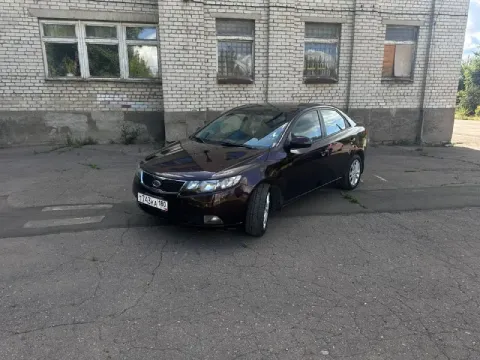 Продается kia cerato 2011-го года выпуска в комплектации luxe. Сборка южная корея
Объем двигателя - ... - фотография