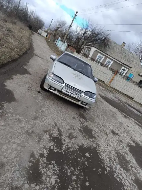 Продам ваз 2115 авто на полном боевом ходу ходовая мотор без нареканий стакана лонжероны целые состо... - фотография