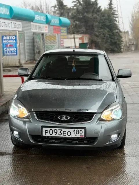 Продам ваз 2172 ( приора) хетчбек. 2011г. в. кондиционер, эур. двигатель 21126, поршня от 124 ( клап... - фотография