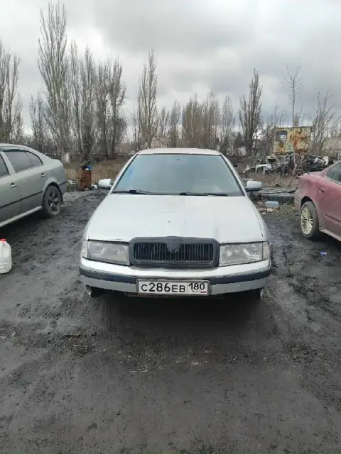 Продам skoda octavia tour год выпуска 2001 мотор 1.9 состояние машины на фото, требует вложений, воп... - фотография