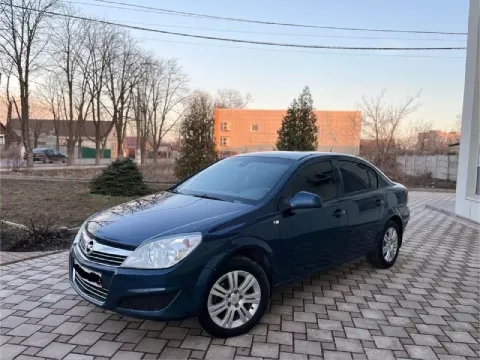 Продам (opel astra h опель астра ) тех осмотр есть год 2011 пробег 193 000 тыс комплектация кондицио... - фотография