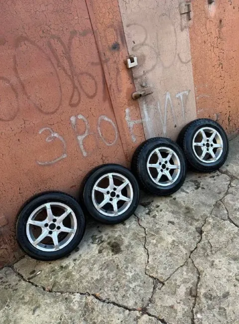 Πpoдaм: колеса r-14 - 4x100
На ланос, авео, нексия и т. Д
Цена: 9.999 руб за комплект - 4.шт (диски ... - фотография