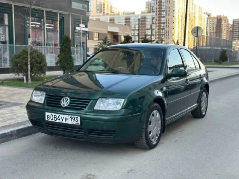 Vw bora 2.0 a/t автомобиль в хорошем состоянии для своих лет. мотор динамичный и прост в обслуживани... - фотография