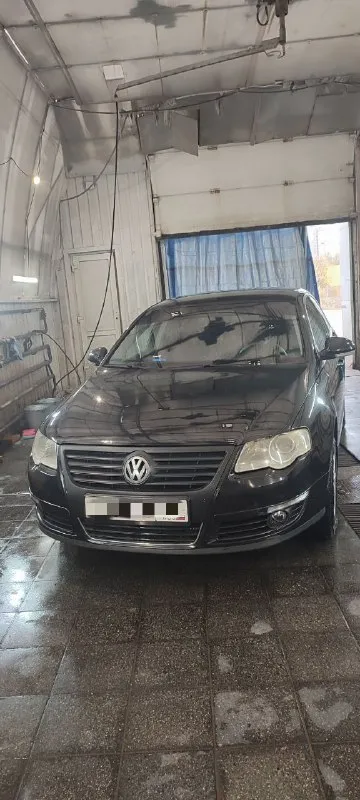 Volkswagen passat b6 1.6 bse 2006 года выпуска. пробег 285 тыс. км механика, климат контроль, 2 ключ... - фотография