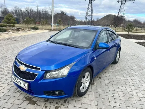 Chevrolet cruze ls
Год выпуска 2011
1.8 Ат
Бензин.
Пробег 220.000
Мотор отличный, надежный, не дымит... - фотография