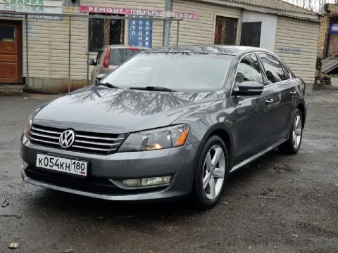Продам volkswagen passat b7 2015г 1.8 turbo. коробка автомат aisin! пробег 200000км. автомобиль в хо... - фотография