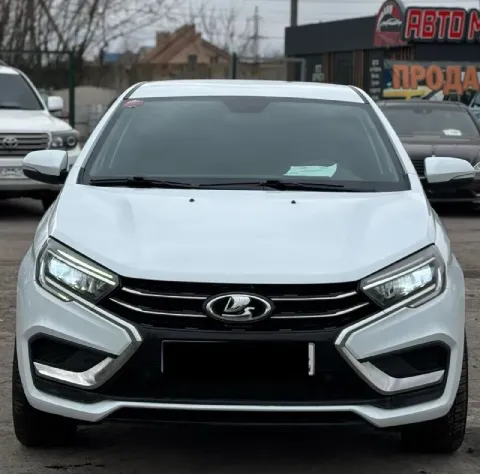 Продам lada vesta 2023 год 48 тысяч км оригинальный пробег один собственник с салона выехала в 2024... - фотография