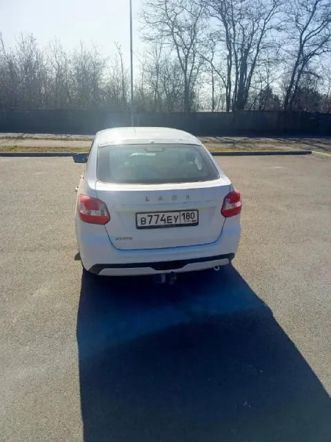 Продам автомобиль lada granta. двигатель 1.6 8 клапанный. автомобиль 2023г. выпуска. на учёт стала,... - фотография