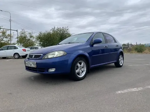 Suzuki двигатель 2.0 кпп механика пробег 210.000 состояние хорошее, техника обслужена полностью, маш... - фотография