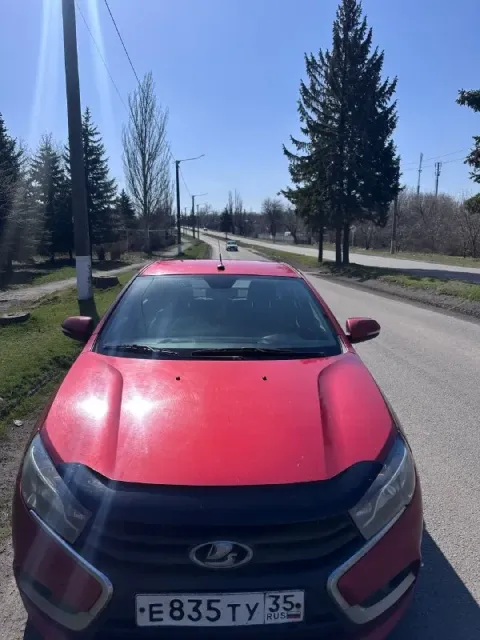 Продам лада веста 2016 год кондиционер музыка 2 комплекта колес 2 ключа пробег 262 тысячи цена 677 т... - фотография