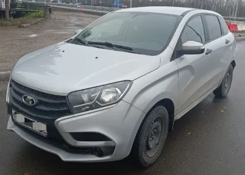 Продам обслуженный lada xray 2016 года в хорошем состоянии, без гнили, весь в родном окрасе, я 2 соб... - фотография
