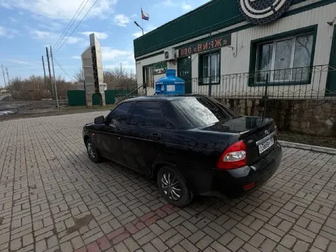 Продам ваз 2170 (приора ) 2012 год, мотор 8кл, ходовая часть в хорошем состоянии, мотор работает хор... - фотография
