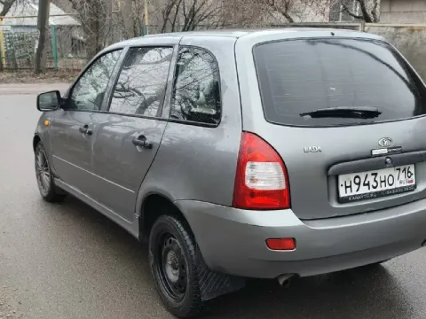 Продам ваз kalina 2010 год в отличном состоянии на полном боевом ходу все расходники поменяны новое... - фотография