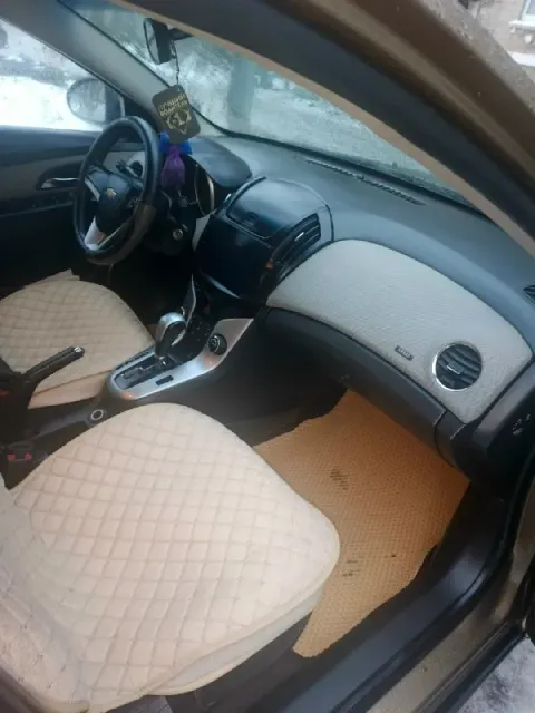 Продам chevrolet круз 2013 год 1.8 акпп, пробег 162 000 тыс, цена 800 тыс !!! Машина ухоженная, по т... - фотография