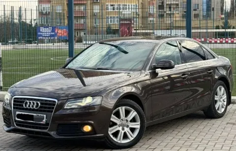 Продам audi a4 b8, 2012 года выпуска, объем двигателя 1.8 tfsi 160 л. с, автомат, родной пробег 195.... - фотография