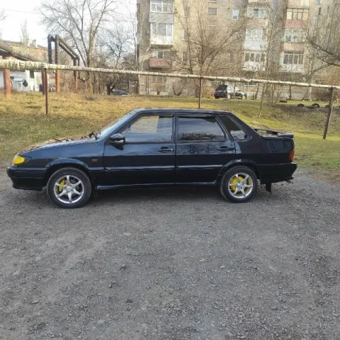Продам ваз 2115 автомобиль технический и внешнюю в хорошем состоянии не гнилой без гнилья и ржавчины... - фотография