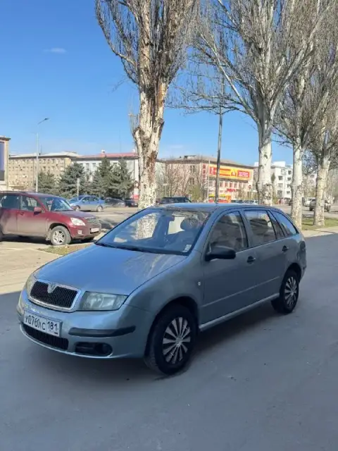 Продам или обменяю
Skoda фабия универсал 2005 год 1.2 мотор
1 Хозяин, без дтп ! Местная машина
Машин... - фотография